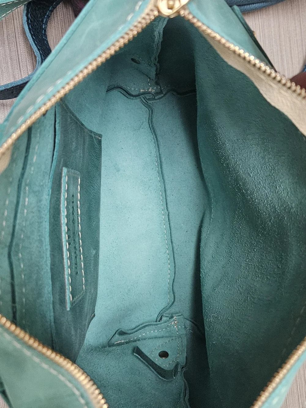 Portland Leather Reef Tote Backpack